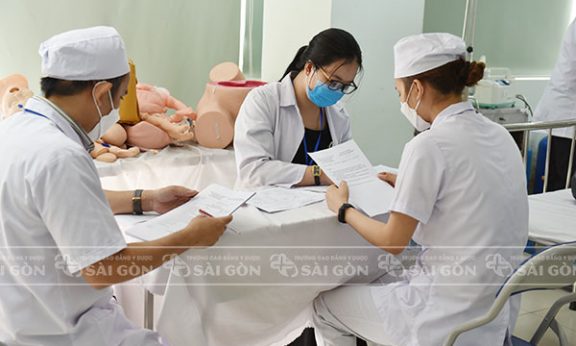 cao-dang-y-duoc-sai-gon-hoc-phi-2022