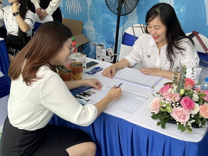 khoi-nganh-kinh-te-khoi-d